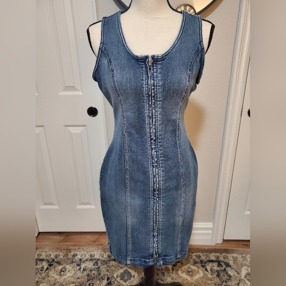 VENUS DENIM STRETCH BODYCON DRESS IN GOOD CONDITION!